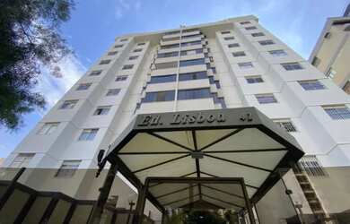 Imagem: O apartamento possui 4 Dormitórios, 3 Banheiros, 1 Vaga na