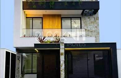 Imagem: A casa em condomínio possui 5 Dormitórios, 5 Banheiros, 2