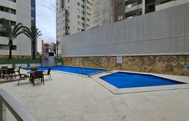 Imagem: O apartamento possui 4 Dormitórios, 4 Banheiros, 2 Vagas na