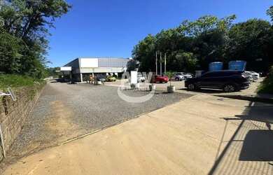 Imagem: O depósito possui 2.300m² de Área e está localizado em