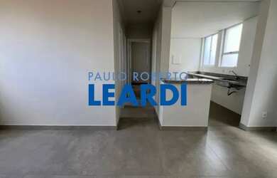 Imagem: O apartamento possui 2 Dormitórios, 2 Banheiros, 2 Vagas na