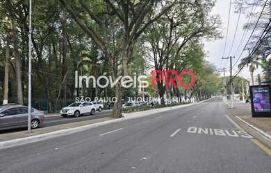 Imagem 7: Em frente ao Parque ibirapuera, 403m de terreno, 15 de frente