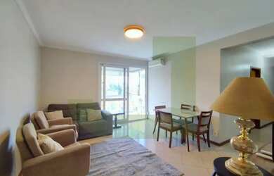 Imagem: O apartamento possui 3 Dormitórios, 1 Banheiro, 1 Vaga na garagem