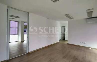 Imagem: O depósito possui 1 Vaga na garagem e 100m² de Área e está