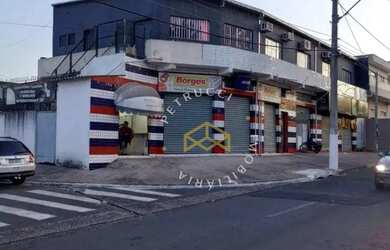 Imagem: O depósito possui 5 Vagas na garagem, 410m² de Área e está