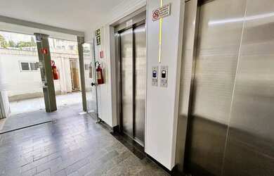 Imagem 5: Melhor ponto da Av. Candido de Abreu, entre o Shopping Mueller e a Prefeitura,...