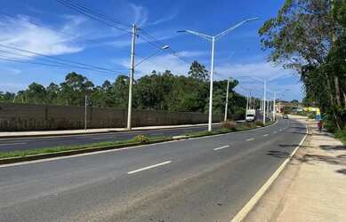 Imagem: O terreno possui 1230m² de Área e está localizado em Vargem