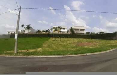 Imagem: O terreno possui 435m² de Área e está localizado em Parque