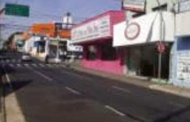 Imagem: O depósito à venda possui e está localizado em Centro, São