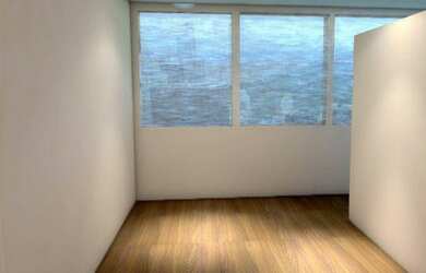 Imagem: O depósito possui 2 Vagas na garagem, 220m² de Área e está