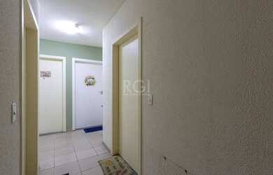 Imagem 2: Porto Alegre - Apartamento Padrão - Nonoai