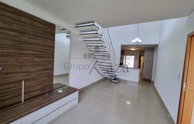 Imagem: A casa em condomínio possui 3 Dormitórios, 3 Banheiros, 2