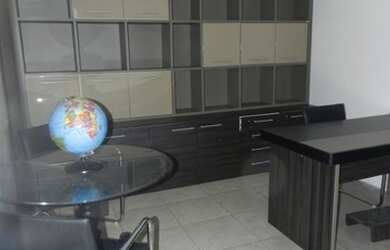 Imagem 8: Loja Comercial. 330m² de Áreae4 Vagas na garagem