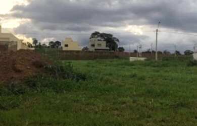 Imagem 8: ÁGIO Lote no Condomínio Jardins Porto, com 322 metros quadrados em -...