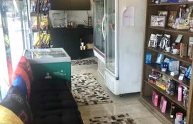 Imagem 5: Vendo Espaço/Banca de jornal