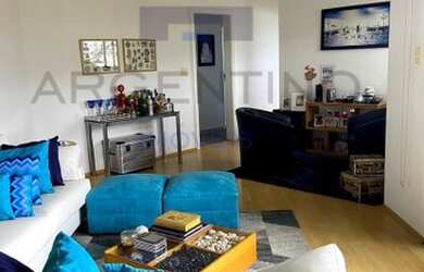 Imagem: O apartamento possui 4 Dormitórios, 5 Banheiros, 4 Vagas na