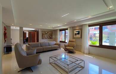 Imagem 6: Casa Cinamomos. Varanda, 523m² de Área, 4 Vagas na garageme4 Dormitórios