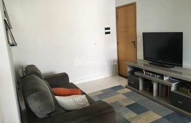 Imagem: O apartamento possui 2 Dormitórios, 2 Banheiros, 1 Vaga na