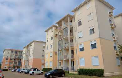 Imagem: O apartamento possui 2 Dormitórios, 1 Banheiro, 1 Vaga na garagem