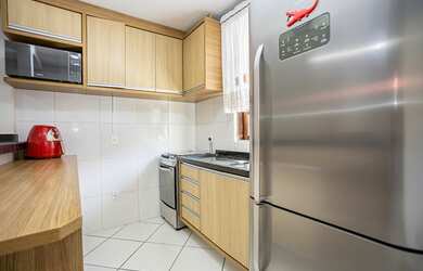 Imagem 15: Sobrado para venda tem 270 metros quadrados com 4 quartos em Sítio Cercado...