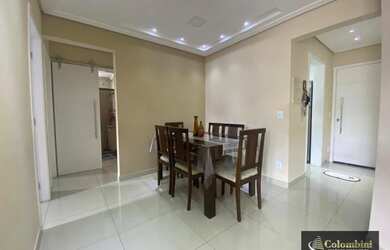 Imagem: O apartamento possui 3 Dormitórios, 1 Banheiro, 1 Vaga na garagem