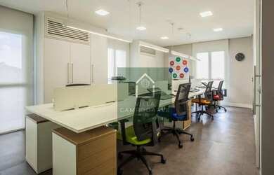 Imagem: O depósito possui 3 Vagas na garagem, 104m² de Área, Imóvel