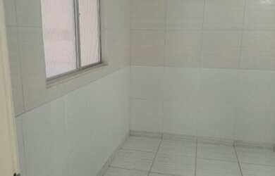 Imagem: A casa possui 2 Dormitórios, 2 Banheiros, 70m² de Área e