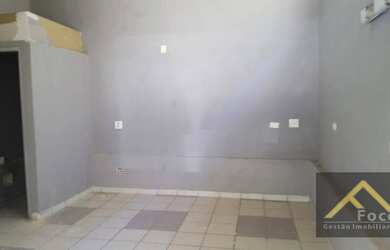 Imagem: O depósito possui 45m² de Área e está localizado em Paulista