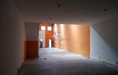 Imagem 4: Galpão para Locação em Atibaia, Jardim das Cerejeiras, 3 banheiros