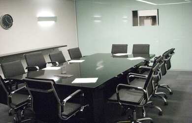 Imagem 10: BENTOALVES aluga Sala aérea, em frente ao Villagio Shopping - Caxias...