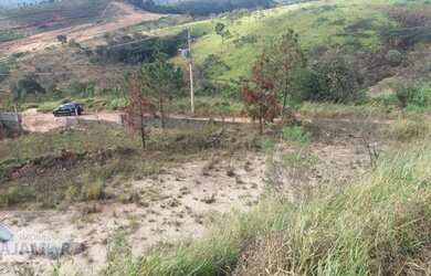 Imagem: O terreno possui 2.960m² de Área e está localizado em Colinas