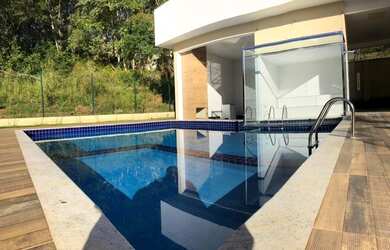 Imagem: O terreno possui 1.000m² de Área e está localizado em Centro