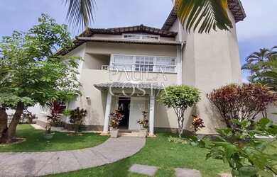 Imagem: A casa em condomínio possui 4 Dormitórios, 5 Banheiros, 5