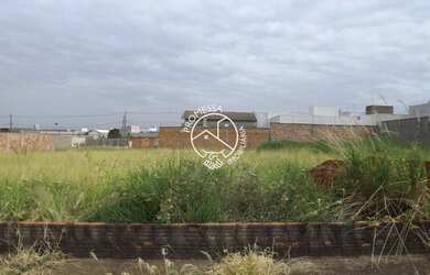 Imagem: O terreno possui 360m² de Área e está localizado em Jardim