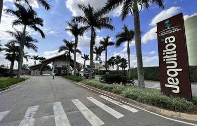 Imagem: O terreno possui 1011m² de Área e está localizado em Parque