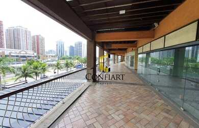 Imagem: O depósito possui 4 Vagas na garagem e 150m² de Área e está