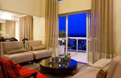 Imagem: O apartamento na cobertura possui 3 Dormitórios, 5 Banheiros