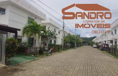 Imagem: A casa possui 3 Dormitórios, 4 Banheiros, 2 Vagas na garagem