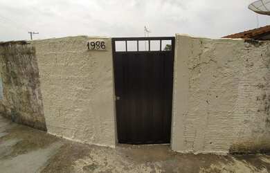 Imagem: O apartamento possui 1 Dormitório, 1 Banheiro, 40m² de Área