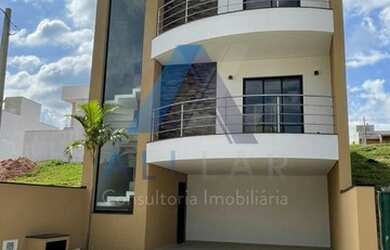 Imagem: A casa em condomínio possui 3 Dormitórios, 4 Banheiros, 4