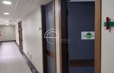 Imagem: O depósito possui 1 Vaga na garagem, 38m² de Área e está