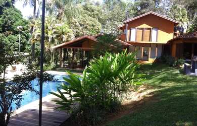 Imagem: A fazenda possui 250m² de Área e está localizado em Brumadinho