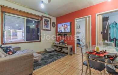 Imagem: O apartamento possui 2 Dormitórios, 1 Banheiro, 1 Vaga na garagem