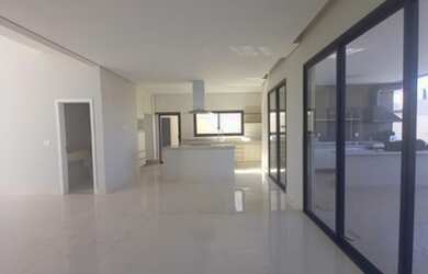 Imagem 14: Casa de condomínio sobrado para venda possui 298 metros quadrados com...