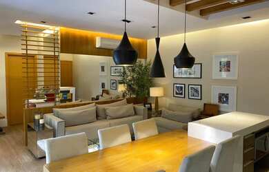 Imagem: O apartamento possui 2 Dormitórios, 3 Banheiros, 2 Vagas na