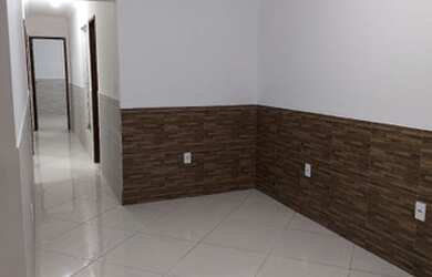 Imagem: A casa possui 3 Dormitórios, 2 Banheiros, 1 Vaga na garagem