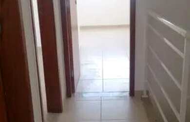 Imagem: A casa possui 3 Dormitórios, 2 Banheiros, 80m² de Área e
