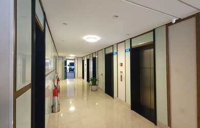 Imagem 2: Andar/laje corporativa para aluguel e venda possui 330 metros quadrados