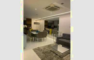 Imagem: O apartamento possui 4 Dormitórios, 5 Banheiros, 2 Vagas na