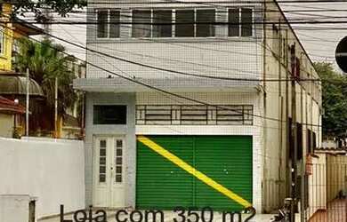 Imagem: O depósito possui 2 Vagas na garagem e 570m² de Área e está